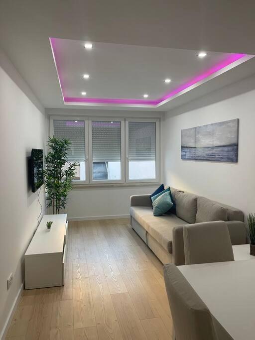 Lovely 2 Bedroom Apartment In South Lisbon Barreiro  Exterior foto